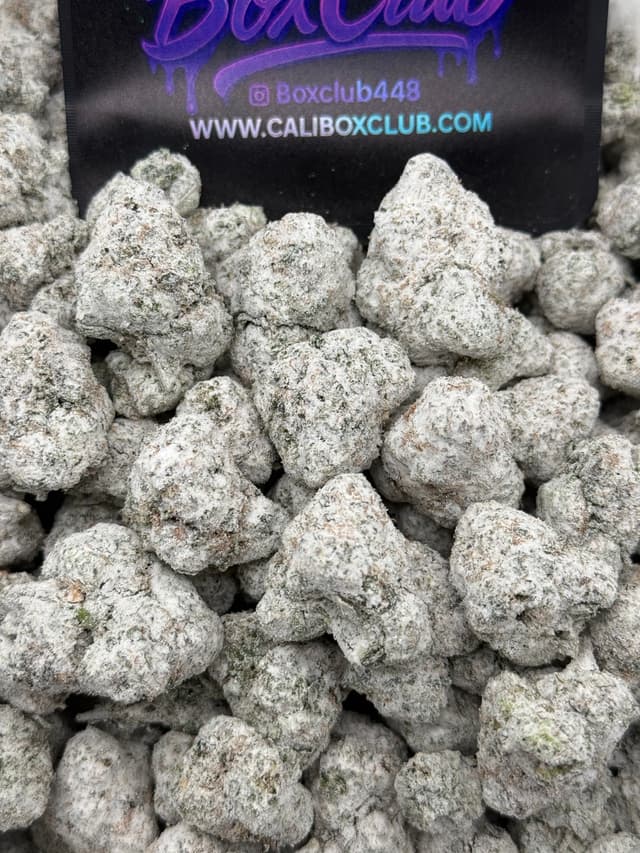 AA88 - White Candy (98% THCA Snowball)