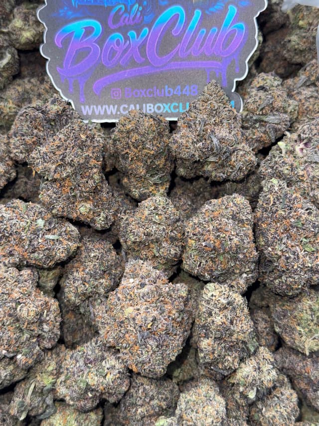 JJ10 - Strawberry Zkittles 