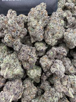 SS20 - Candy Fumes  thumbnail 1